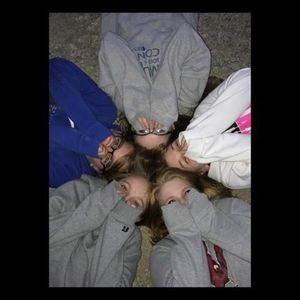 Meet your Posher, Carrie